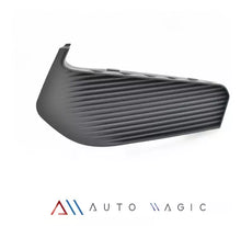 Load image into Gallery viewer, Rejilla Malibu 16-18 s/faro niebla izq.