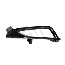 Load image into Gallery viewer, Rejilla Tucson 16-18 Limited tech navy p/faro de niebla izq.