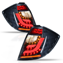 Cargar imagen en el visor de la galería, Calaveras Fit 08-13 Led negras