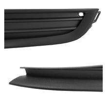 Load image into Gallery viewer, Rejilla Golf 15-17 inferior negra izq.