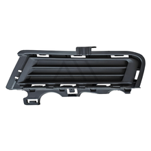 Load image into Gallery viewer, Rejilla Golf 7 15-17 s/faro niebla superior izq.