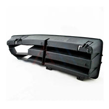 Load image into Gallery viewer, Rejilla Jetta 00-07 s/faro niebla izq.