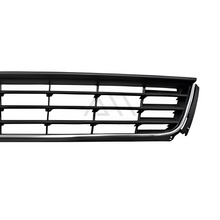 Load image into Gallery viewer, Rejilla de defensa Vento 14-15 c/mold. cromo central