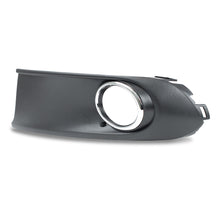 Load image into Gallery viewer, Rejilla Vento 14-15 c/mold. cromada p/faro niebla izq.