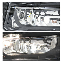 Load image into Gallery viewer, Faro niebla Transporter 16-24 c/foco der.