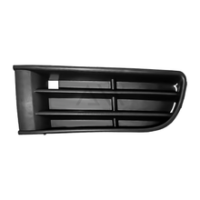 Load image into Gallery viewer, Rejilla Polo 03-07 s/faro niebla izq.