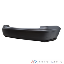 Load image into Gallery viewer, Defensa tras. Polo sedan 03-07 completa con accesorios