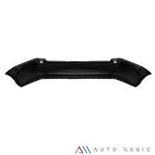 Load image into Gallery viewer, Defensa tras. Polo sedan 03-07 completa con accesorios