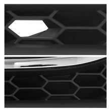 Load image into Gallery viewer, Rejilla Passat 12-15 c/hoyo p/faro der.