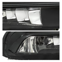 Cargar imagen en el visor de la galería, Faro antiniebla Audi A3 14-16 sedan c/foco derecho