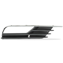 Load image into Gallery viewer, Rejilla Audi A3 14-16 sedan c/hoyo c/filo cromo derecha