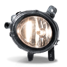 Load image into Gallery viewer, Faro de niebla Bmw Serie 1 12-13/ Serie 2 14-16/ Serie 3 12-18/ Serie 4 14-16 Izq.