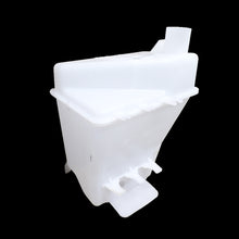Load image into Gallery viewer, Deposito agua parabrisas Aveo 08-11 s/tapa