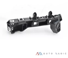 Load image into Gallery viewer, Soporte guia Cavalier 18-21 defensa del. izq.