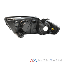 Load image into Gallery viewer, Faro Cavalier 03-05 der.