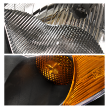 Load image into Gallery viewer, Faro Cavalier 03-05 izq.