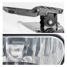 Load image into Gallery viewer, Faro niebla Suburban Silverado 99-02 c/foco izq.
