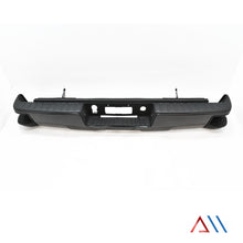 Load image into Gallery viewer, Defensa tras. Silverado Cheyenne 14-22 s/sensor completa c/soportes nga.