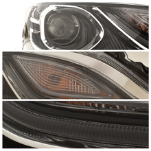 Load image into Gallery viewer, Faro Cavalier 18-21 DRL, c/lupa c/foco halogeno c/balastra izq.