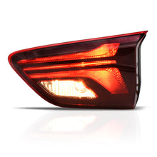 Load image into Gallery viewer, Calavera Onix 20-24 halogeno interior der.