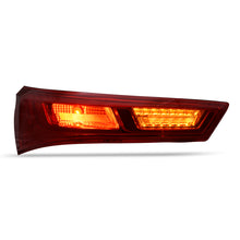 Load image into Gallery viewer, Calavera Captiva 22-23 Led c/focos izq.