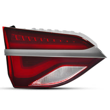 Load image into Gallery viewer, Calavera Cavalier 22-24 Led interior izq.