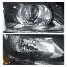 Load image into Gallery viewer, Faro Suburban Tahoe 15-20 c/luz de dia, c/focus Halogeno der.