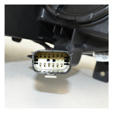 Cargar imagen en el visor de la galería, Faro Tracker 21-25 elect. halogeno izquierdo