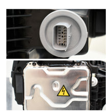 Cargar imagen en el visor de la galería, Faro Terrain 18-21 full Led izq.