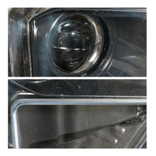 Cargar imagen en el visor de la galería, Faro Traverse 22-23 Led der.