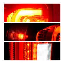 Cargar imagen en el visor de la galería, Calavera Sierra 19-22 Led izq.