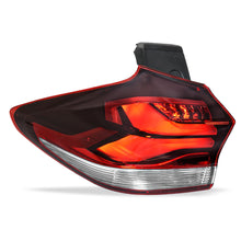 Load image into Gallery viewer, Calavera compatilble con Tracker 21-25 Led exterior izquierda