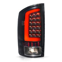 Cargar imagen en el visor de la galería, Calaveras Ram 02-05 1500 2500 Led negras