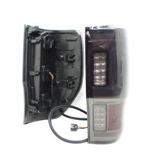 Load image into Gallery viewer, Calaveras Ranger 13-22 LED negras Performance