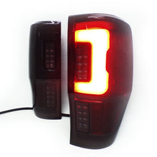Load image into Gallery viewer, Calaveras Ranger 13-22 LED negras Performance