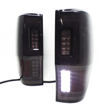 Load image into Gallery viewer, Calaveras Ranger 13-22 LED negras Performance