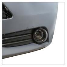 Load image into Gallery viewer, Defensa del. Focus ST 12-14 con faros, con rejillas