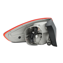 Load image into Gallery viewer, Calavera Fiesta sedan 13-16 c/focos exterior der.