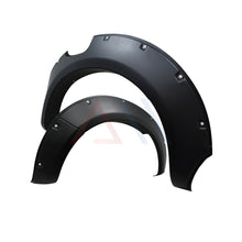 Load image into Gallery viewer, Cantoneras Ranger 22-25 nueva linea