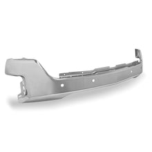Cargar imagen en el visor de la galería, Defensa del. Silverado Cheyenne 19-22 c/hoyo p/sensor cromo