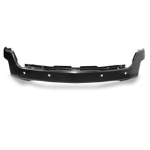 Cargar imagen en el visor de la galería, Defensa del. Silverado Cheyenne 19-22 c/hoyo p/sensor nga.