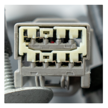 Load image into Gallery viewer, Calaveras Mustang mica humo Led secuencial 15-23