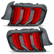 Load image into Gallery viewer, Calaveras Mustang mica humo Led secuencial 15-23