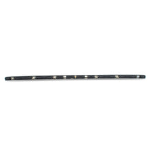 Cargar imagen en el visor de la galería, Moldura de Cofre  Explorer 06-10 cromo