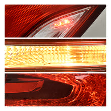 Load image into Gallery viewer, Calavera Civic sedan 13-15 4pts. c/focos exterior izq.