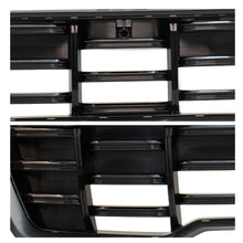 Cargar imagen en el visor de la galería, Parrilla Sorento 24-26 p/camara c/mold negra