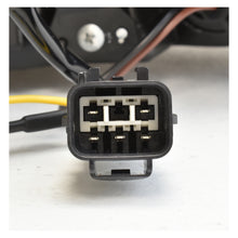 Load image into Gallery viewer, Calavera MG GT 22-24 LED izquierda