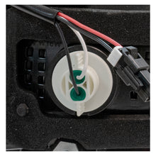 Load image into Gallery viewer, Calavera MG5 21-24 LED interior derecha