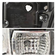 Load image into Gallery viewer, Calavera L200 20-24 con arnes izq.