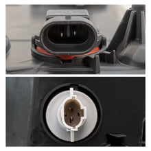Cargar imagen en el visor de la galería, Faros de niebla L200 20-24 c/arnes, switch univ. y focos